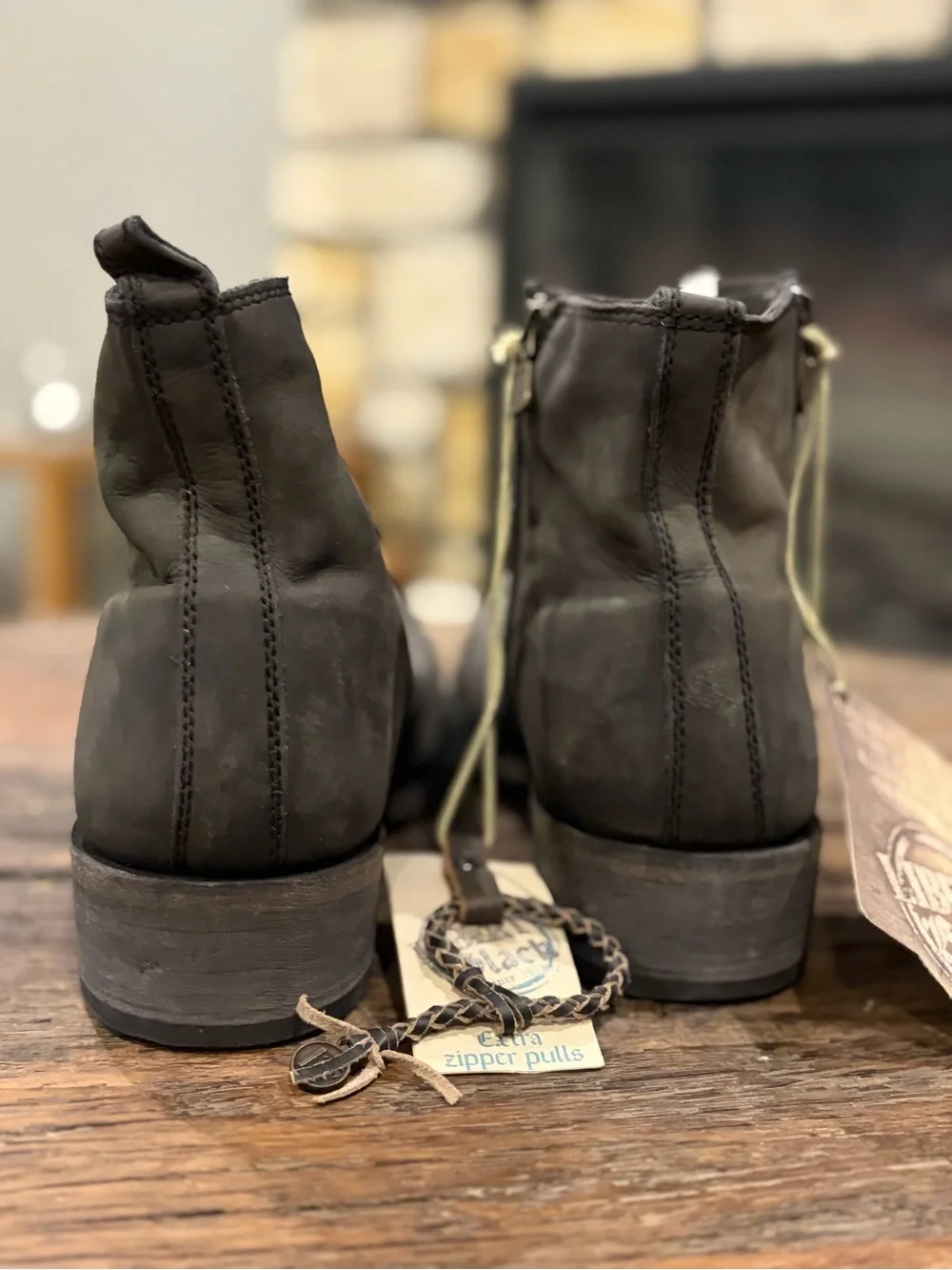 LIBERTY Black Gray Suede Ankle Boots
